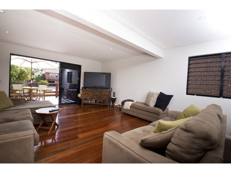 28  Colliton  Parade, Forster NSW 2428