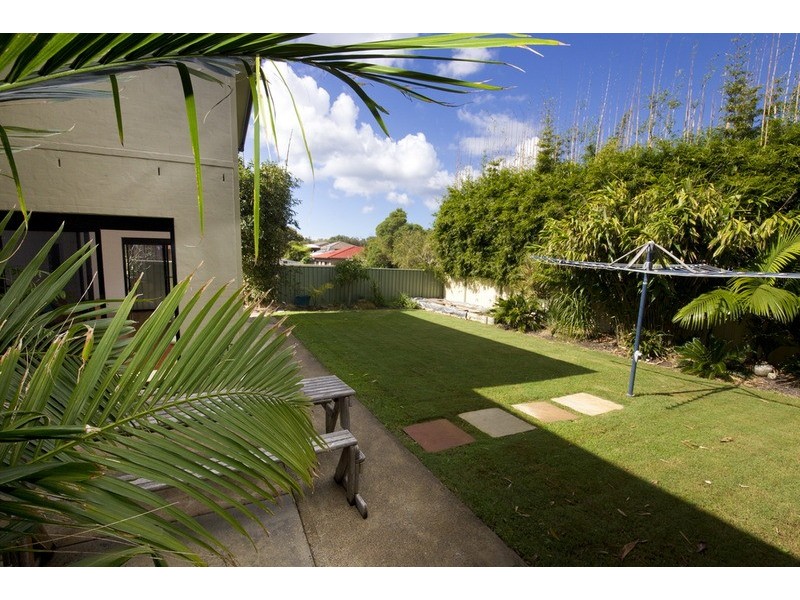 28  Colliton  Parade, Forster NSW 2428