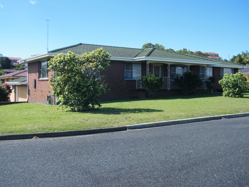 7 Sunbakers Drive, Forster NSW 2428