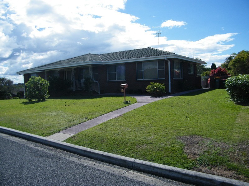 7 Sunbakers Drive, Forster NSW 2428