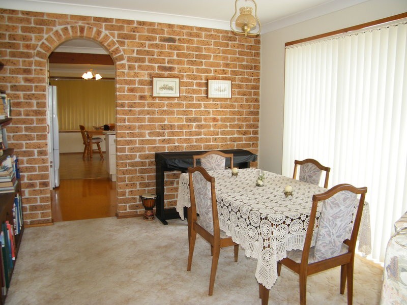18 Lakeview Crescent, Forster NSW 2428