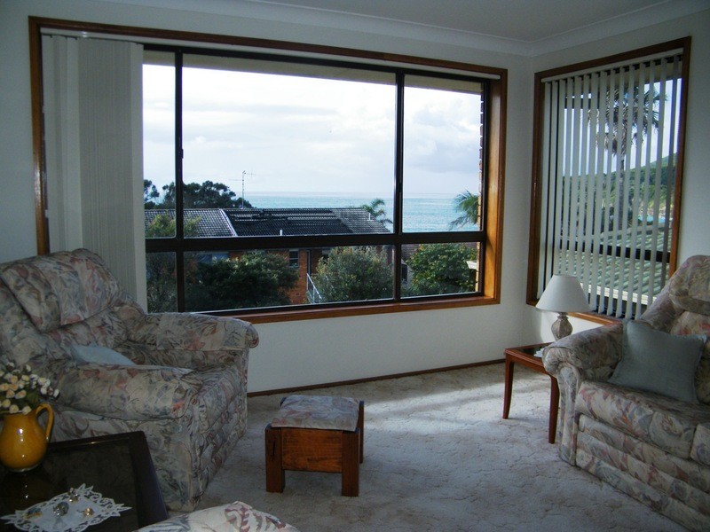 18 Lakeview Crescent, Forster NSW 2428