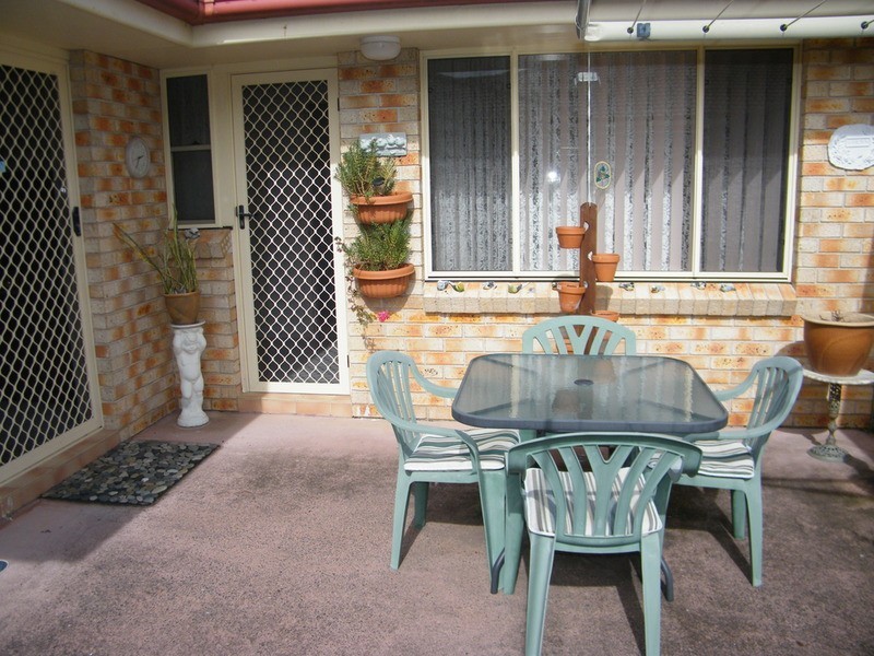 1/5 Burke Close, Forster NSW 2428