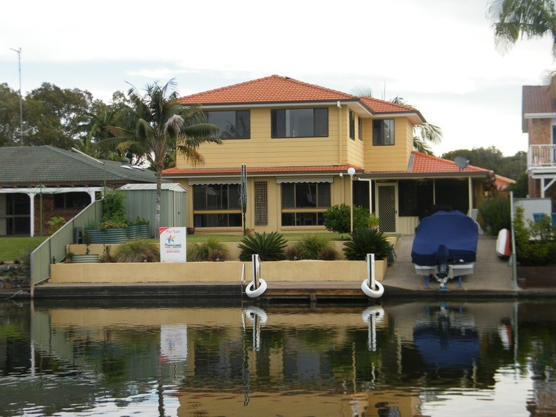 19 Cavill Avenue, Forster NSW 2428