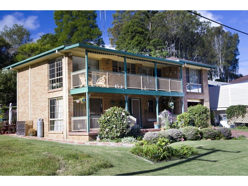 32 Pipers Bay Drive, Forster NSW 2428