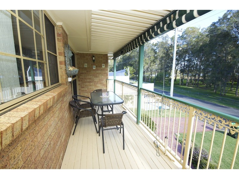 32 Pipers Bay Drive, Forster NSW 2428