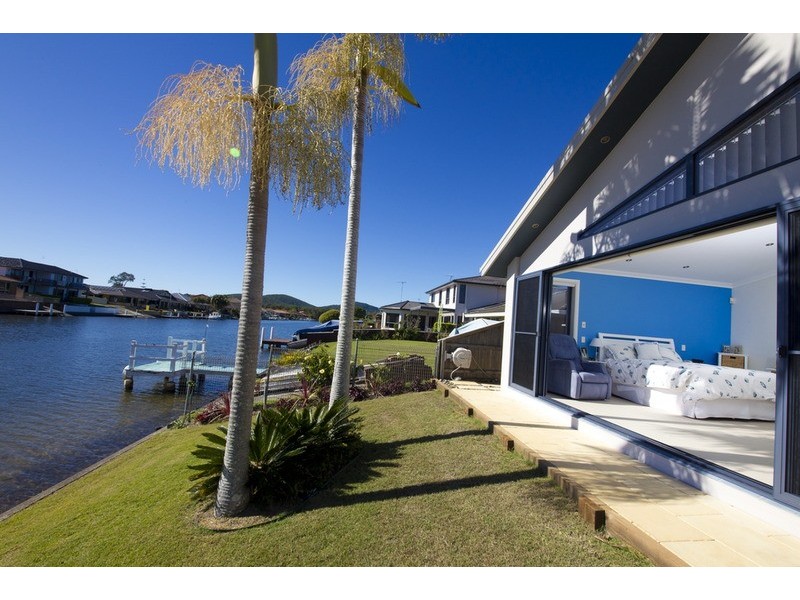 7 Wyuna Place, Forster NSW 2428