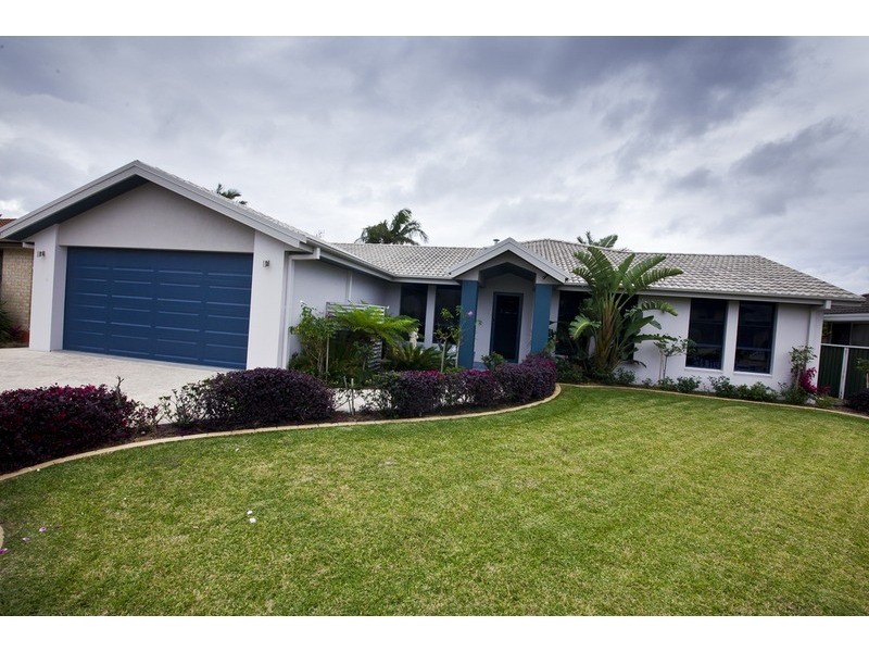 7 Wyuna Place, Forster NSW 2428