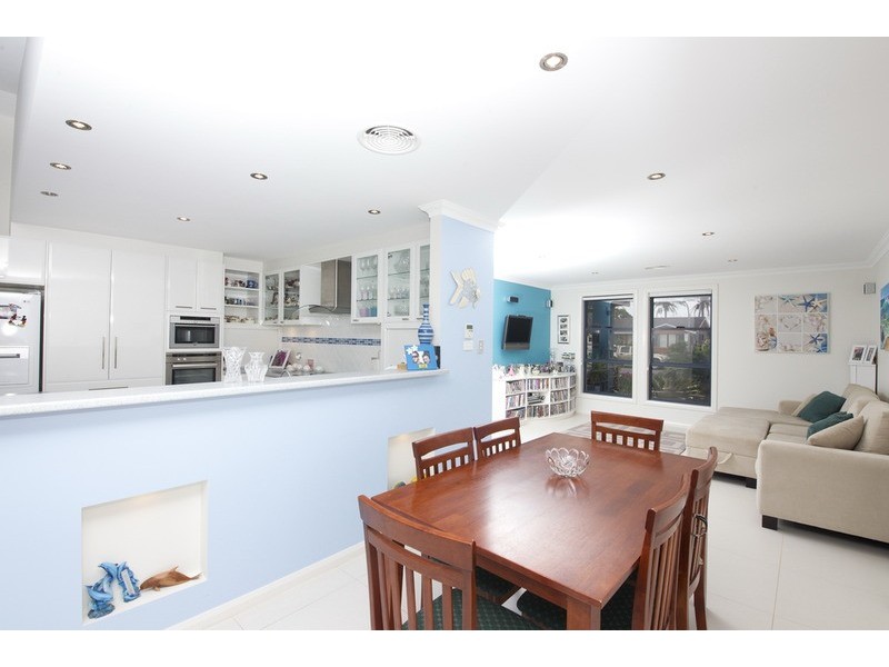 7 Wyuna Place, Forster NSW 2428