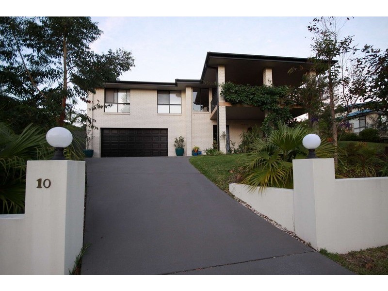 10 Timbertop Avenue, Forster NSW 2428