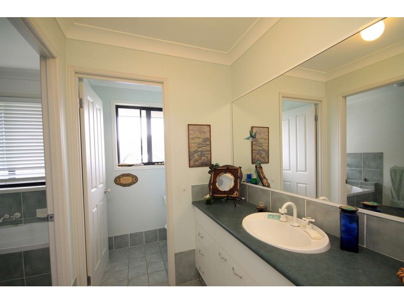 10 Timbertop Avenue, Forster NSW 2428