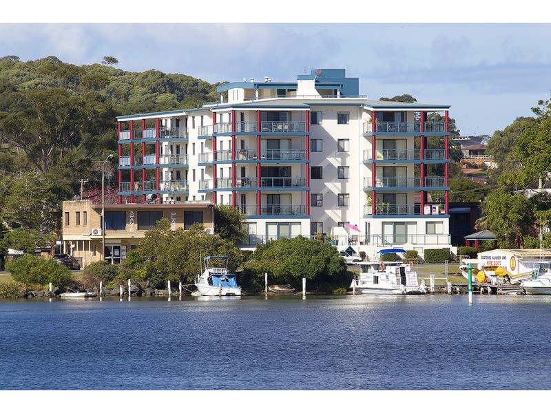 402/20 “Spinnaker” Little Street, Forster NSW 2428