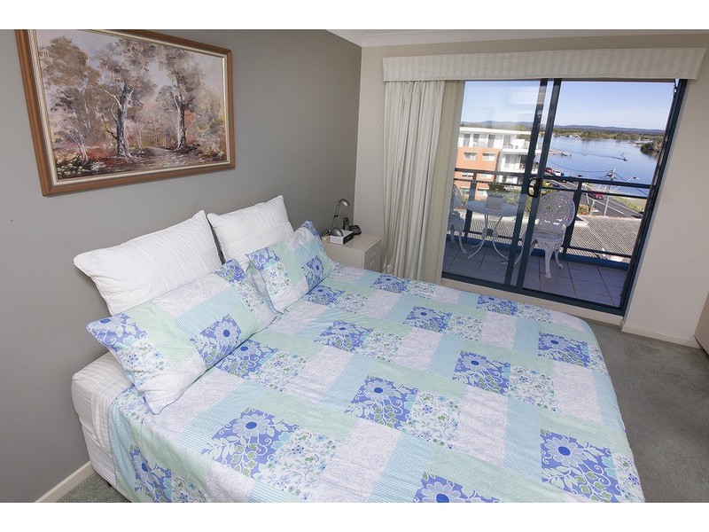 402/20 “Spinnaker” Little Street, Forster NSW 2428