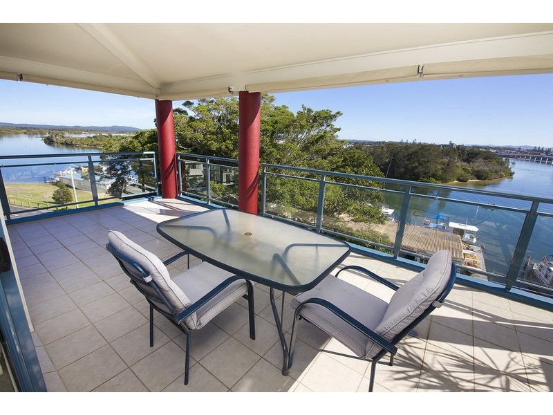 402/20 “Spinnaker” Little Street, Forster NSW 2428