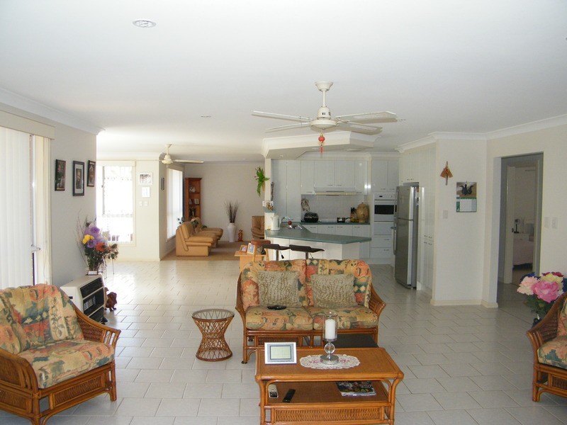 66 Amanda  Crescent, Forster NSW 2428