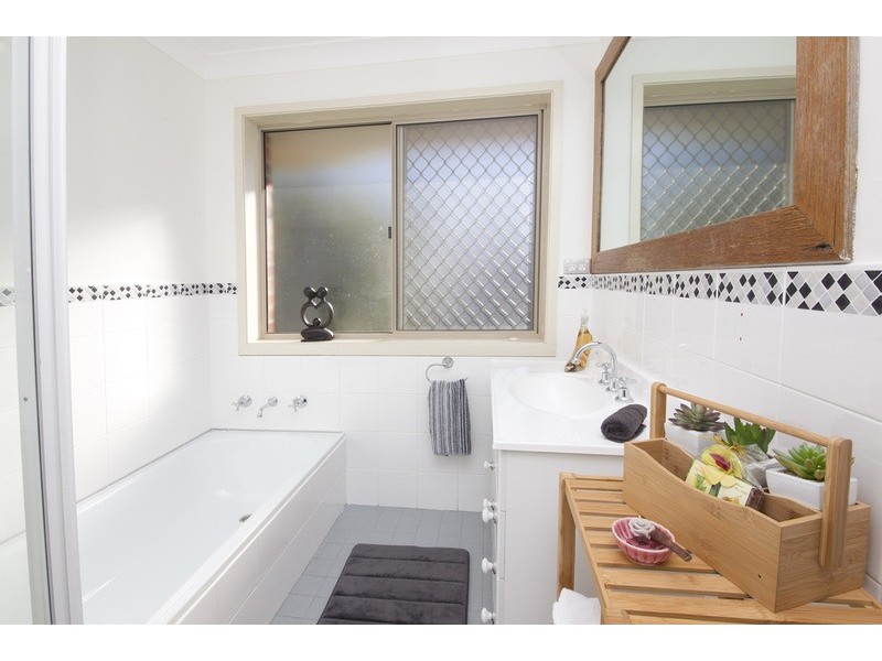 5/17 Gleneon Drive, Forster NSW 2428