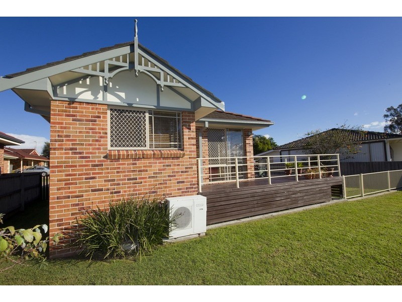 5/17 Gleneon Drive, Forster NSW 2428