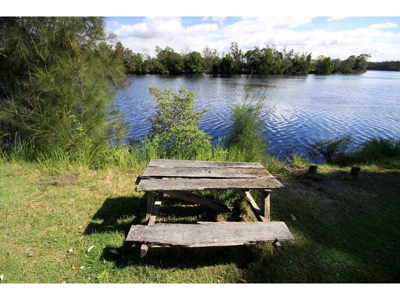 6 Riverview Place, Darawank NSW 2428