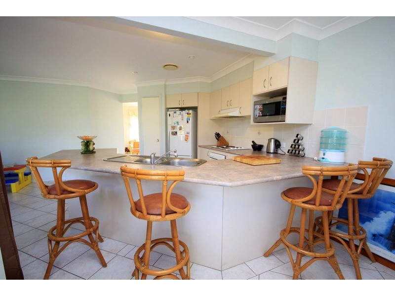6 Riverview Place, Darawank NSW 2428