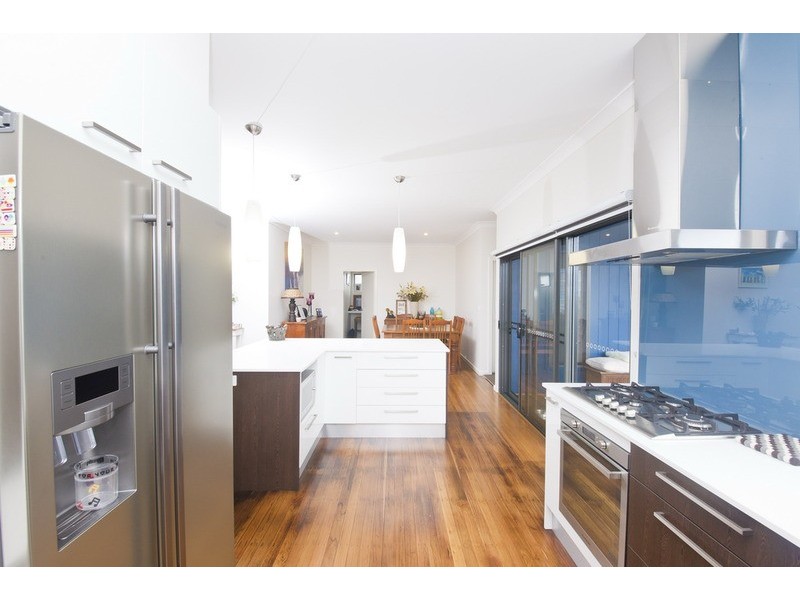 80 Lake  Street, Forster NSW 2428