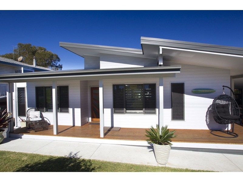 80 Lake  Street, Forster NSW 2428