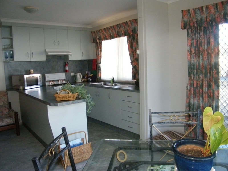 1/7 Tea Tree  Road, Forster NSW 2428