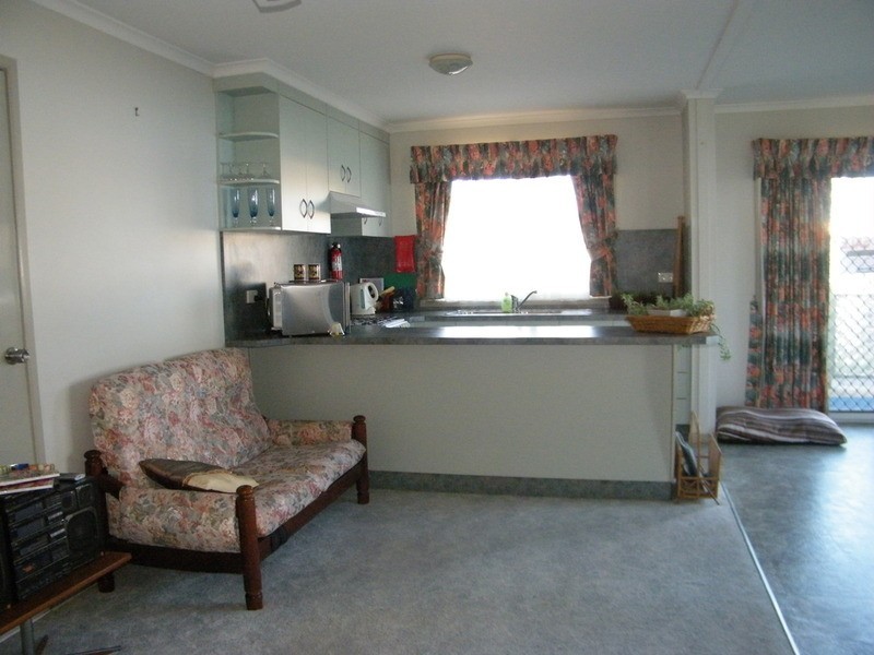 1/7 Tea Tree  Road, Forster NSW 2428