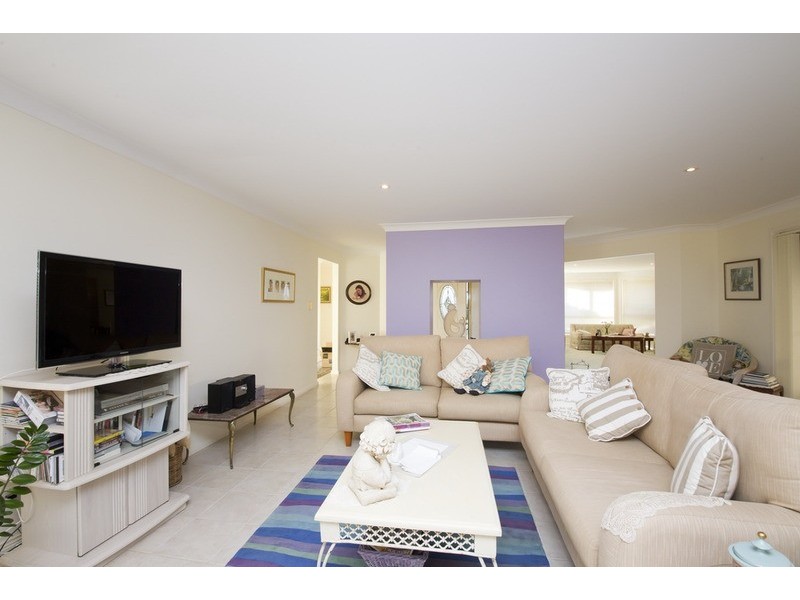 2 Leonardo Avenue, Forster NSW 2428