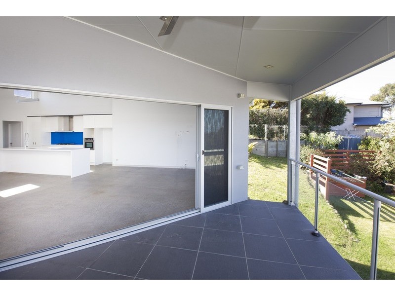 14-16 Coastal View Drive, Tallwoods Village NSW 2430