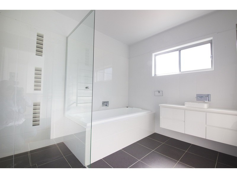 14-16 Coastal View Drive, Tallwoods Village NSW 2430