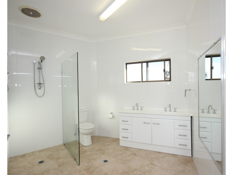 9B/13  Allen Avenue, Forster NSW 2428