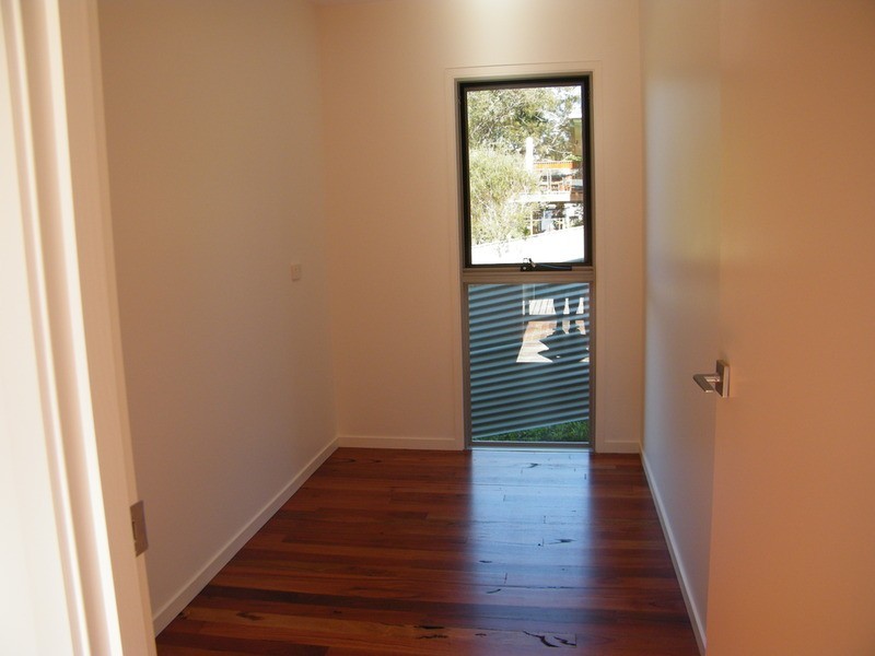 100 Seabreeze Parade, Green Point NSW 2428