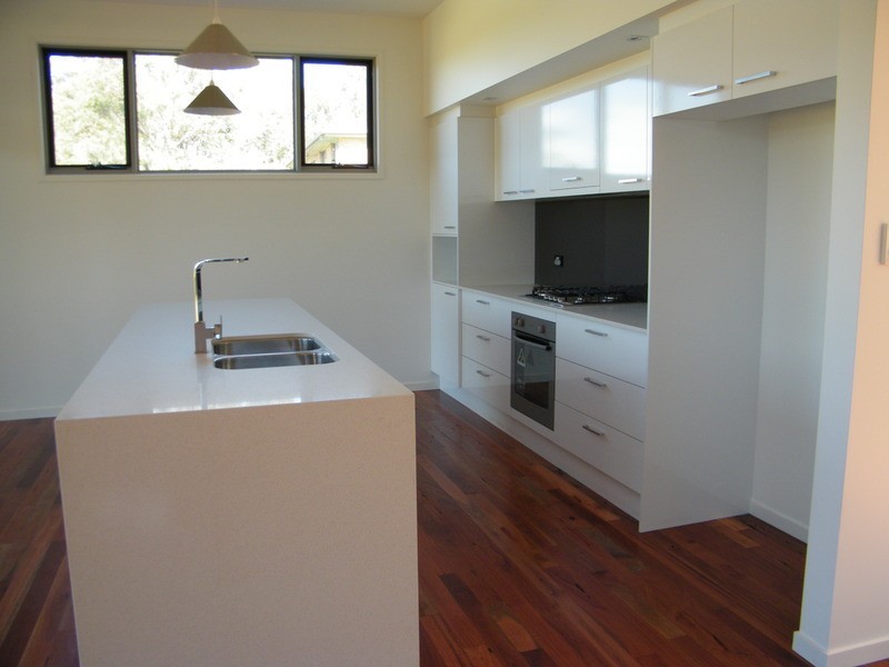 100 Seabreeze Parade, Green Point NSW 2428
