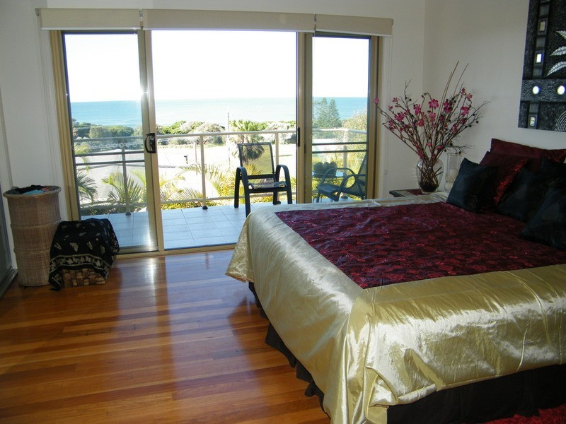 10 Seaview Street, Forster NSW 2428