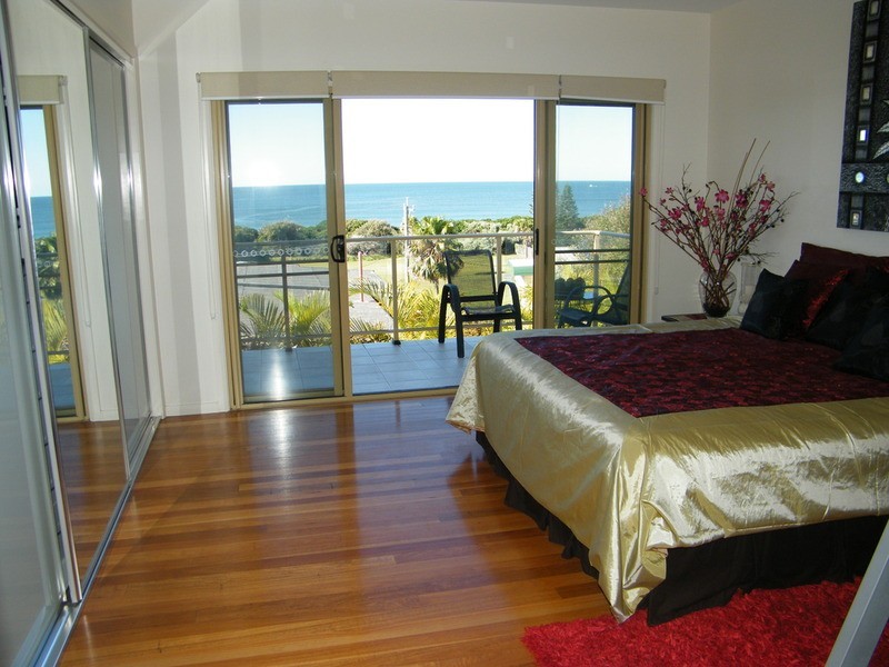 10 Seaview Street, Forster NSW 2428