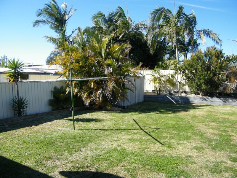 16 Blundell Avenue, Forster NSW 2428