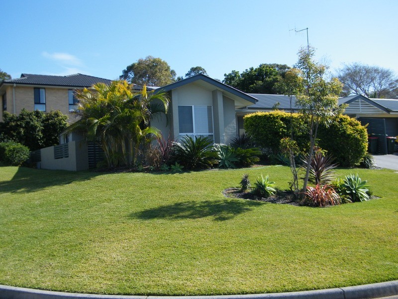 2/25 Pioneer Drive, Forster NSW 2428