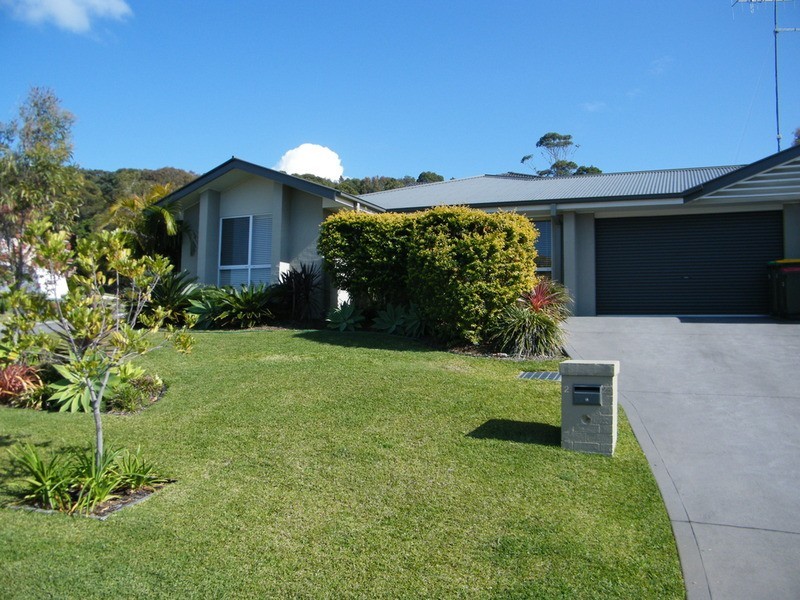 2/25 Pioneer Drive, Forster NSW 2428