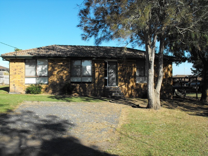 1 Adina Close, Forster NSW 2428