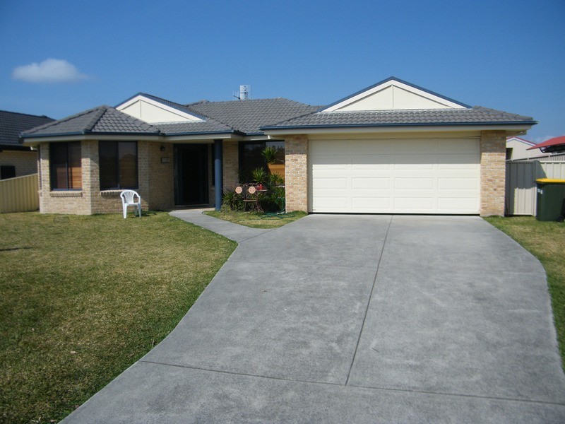 167 The Southern Parkway, Forster NSW 2428