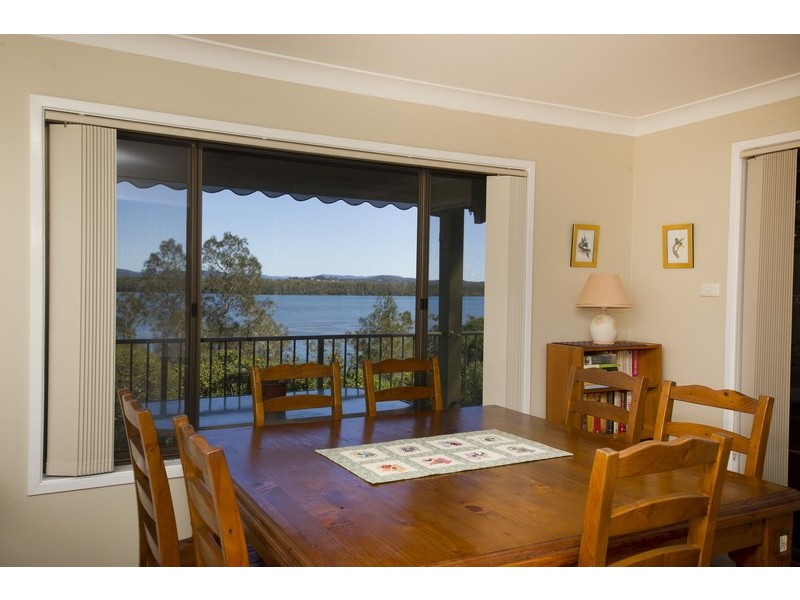 13 Green Point Drive, Green Point NSW 2428