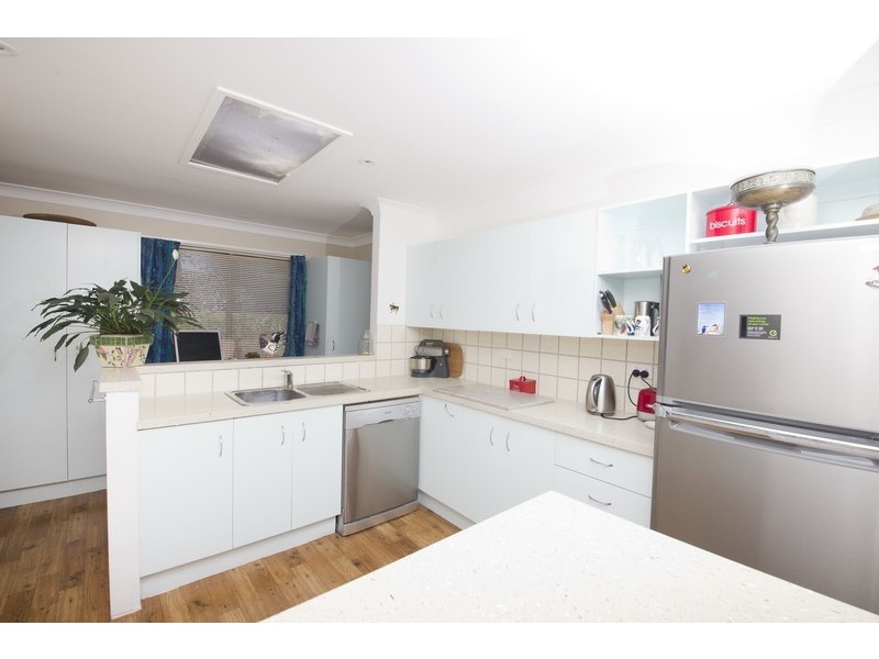 13 Green Point Drive, Green Point NSW 2428