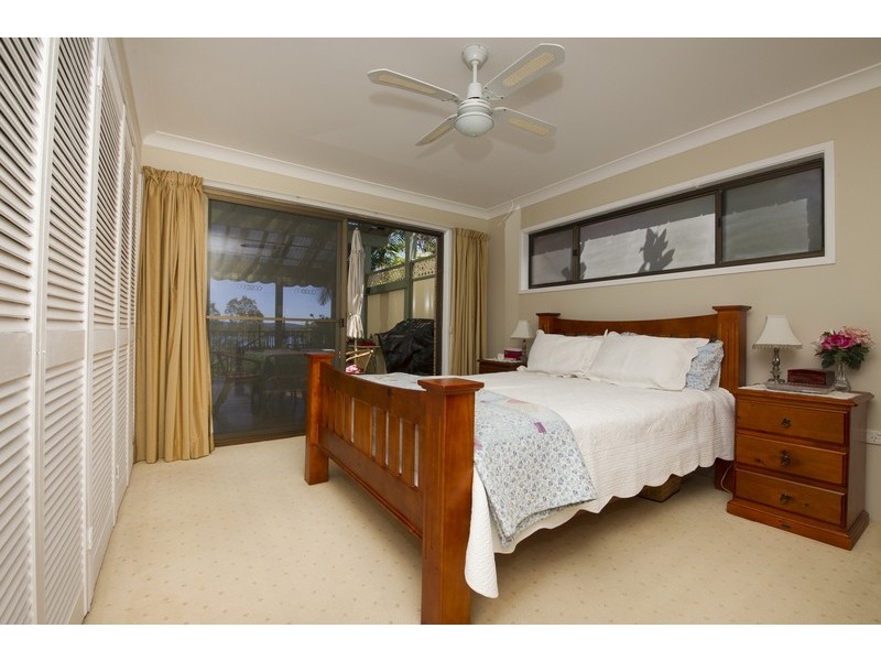 13 Green Point Drive, Green Point NSW 2428