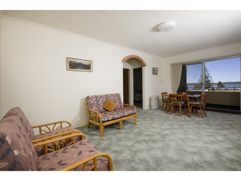 18/8 Taree Street, Tuncurry NSW 2428