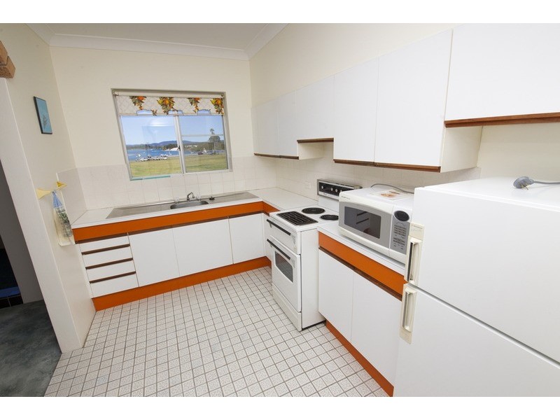 18/8 Taree Street, Tuncurry NSW 2428