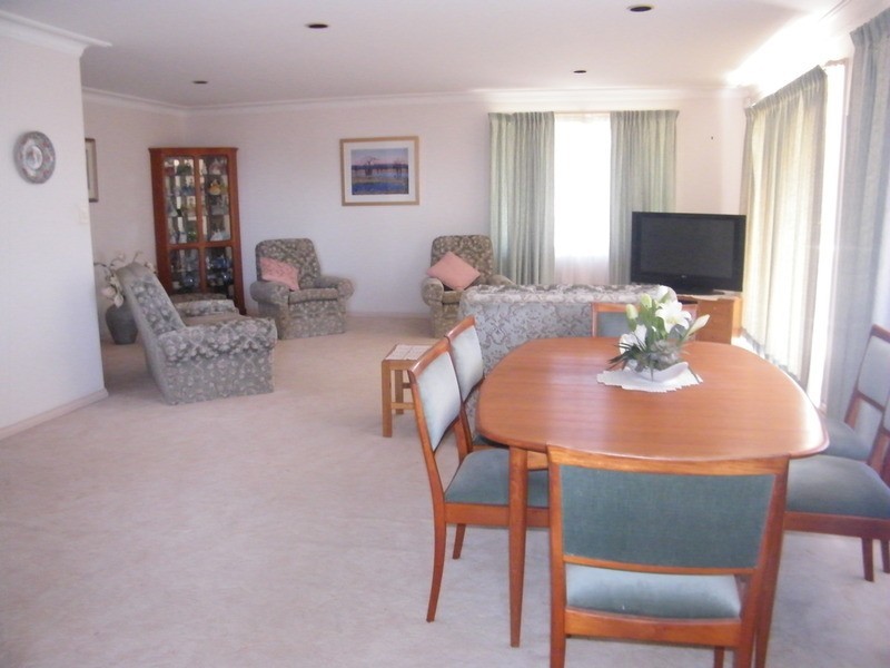 7 Pindari Avenue, Forster NSW 2428