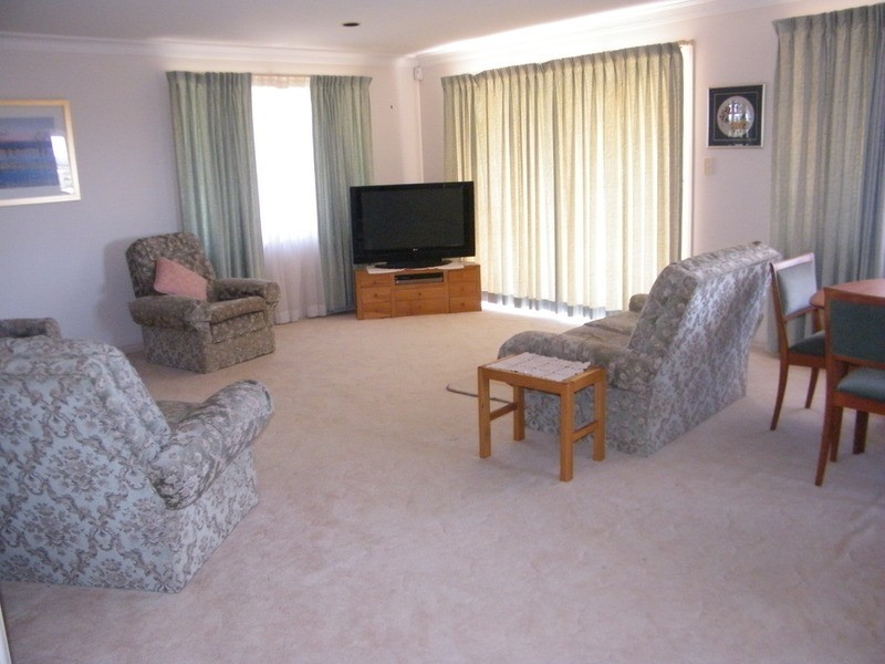 7 Pindari Avenue, Forster NSW 2428