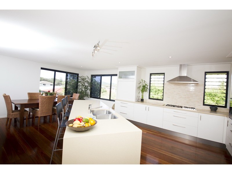 28  Colliton  Parade, Forster NSW 2428