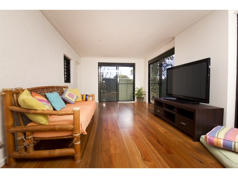 28  Colliton  Parade, Forster NSW 2428