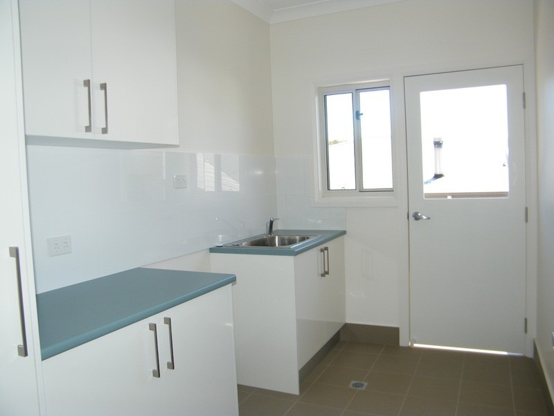 24 Isabella  Parade, Forster NSW 2428